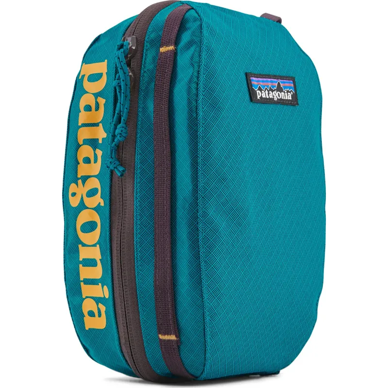 Patagonia Black Hole Cube - Small in Belay Blue